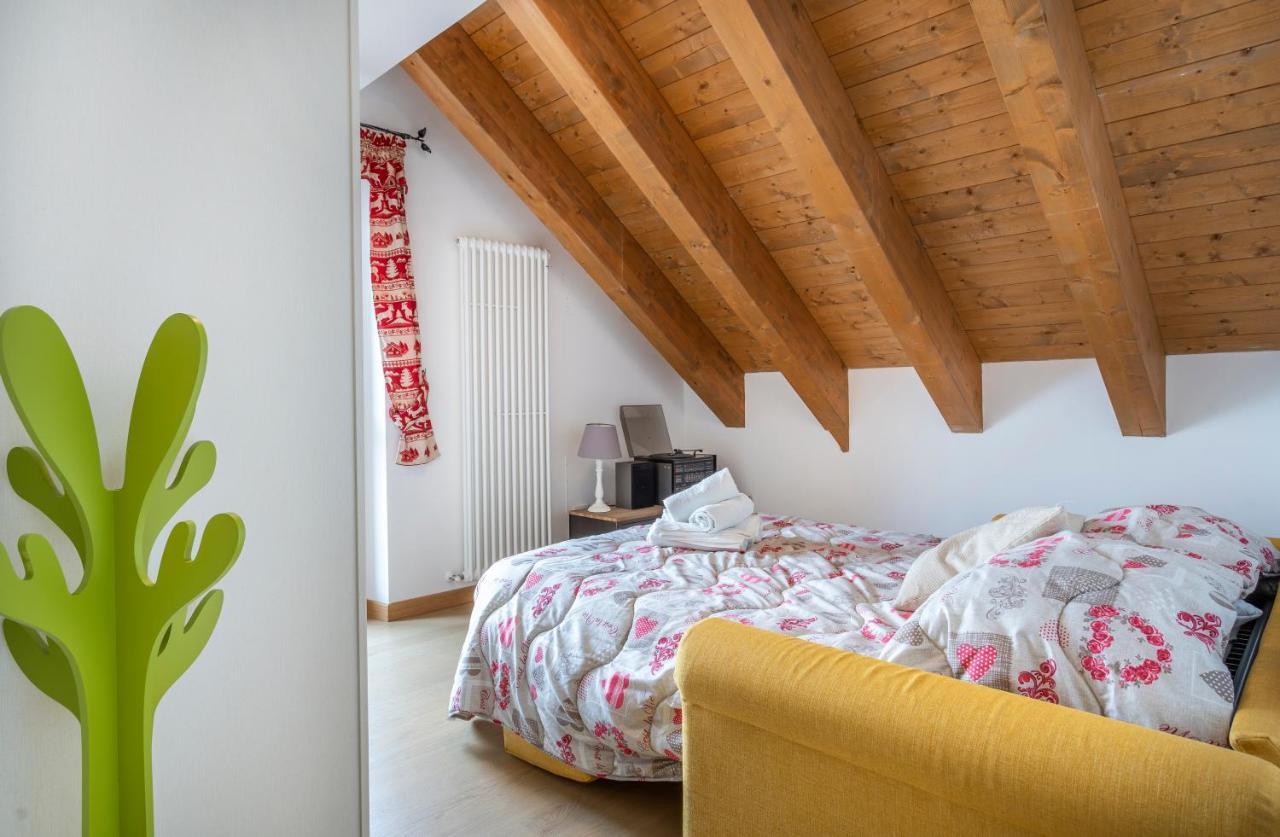 Golf View Apt With Parking And Mountain View! Lejlighed Tarvisio Eksteriør billede